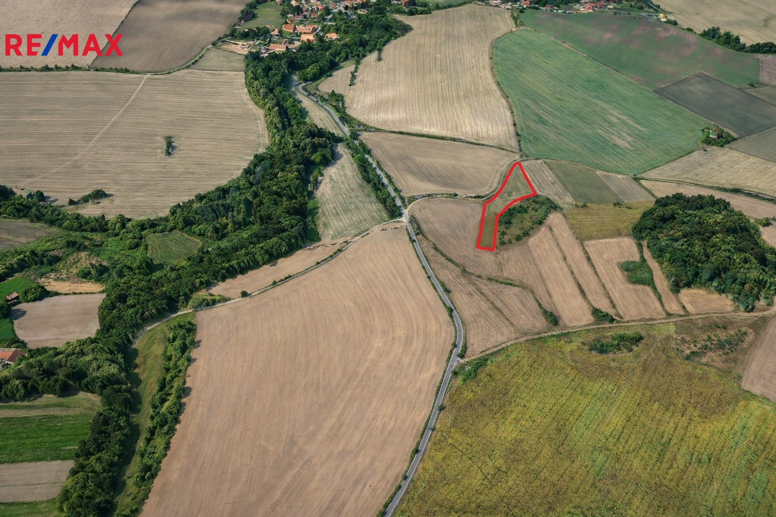 Pozemek Velké Číčovice